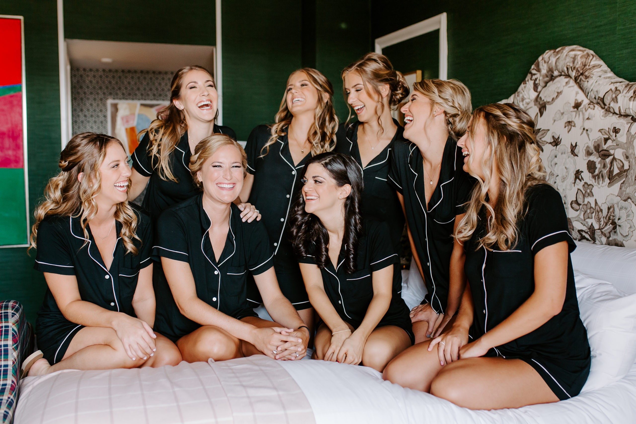 Getting Ready Photos on Your Wedding Day